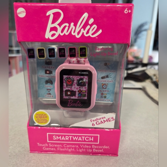 Barbie Girls Smart Watch Pink Touchscreen Camera Video Calculator NWT - Picture 13 of 13
